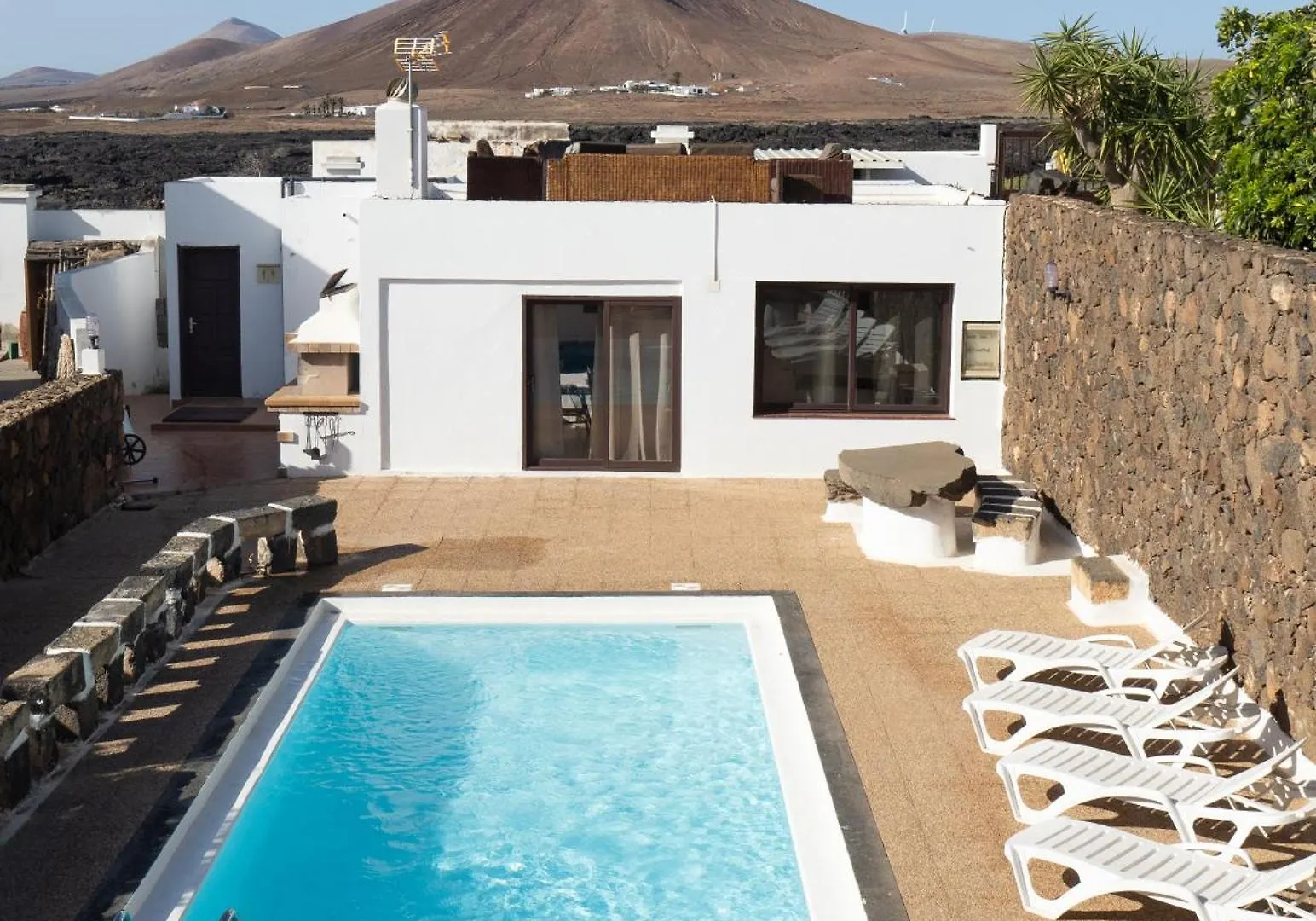 Villa Estrella Polar Tahiche 0*,